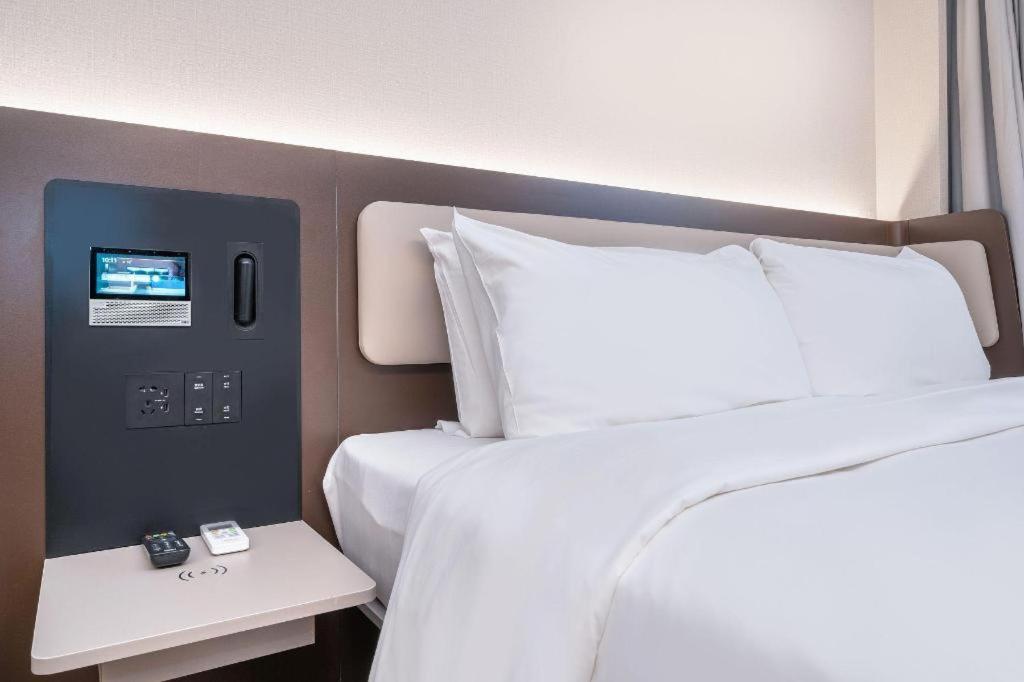 Hanting Hotel Beijing Wangfujing Zewnętrze zdjęcie