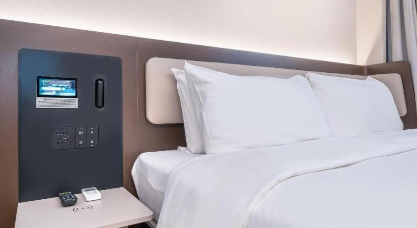 Hanting Hotel Beijing Wangfujing Zewnętrze zdjęcie